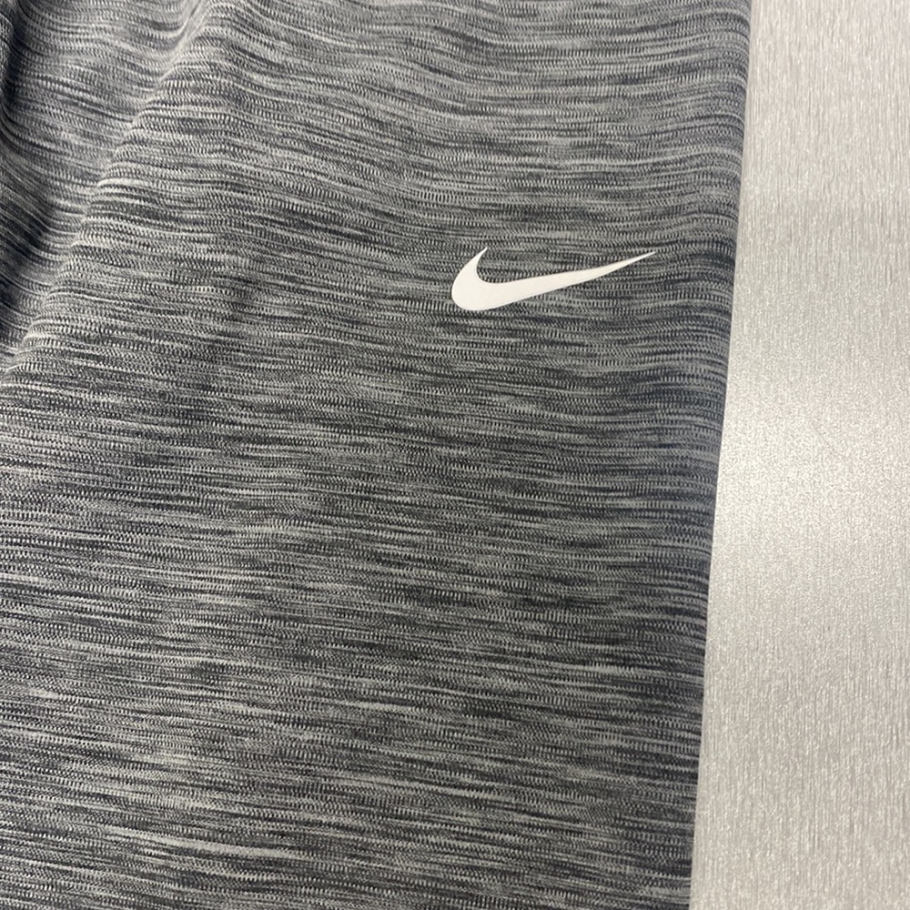 Women Nike pro leggings - Picture 2 of 7